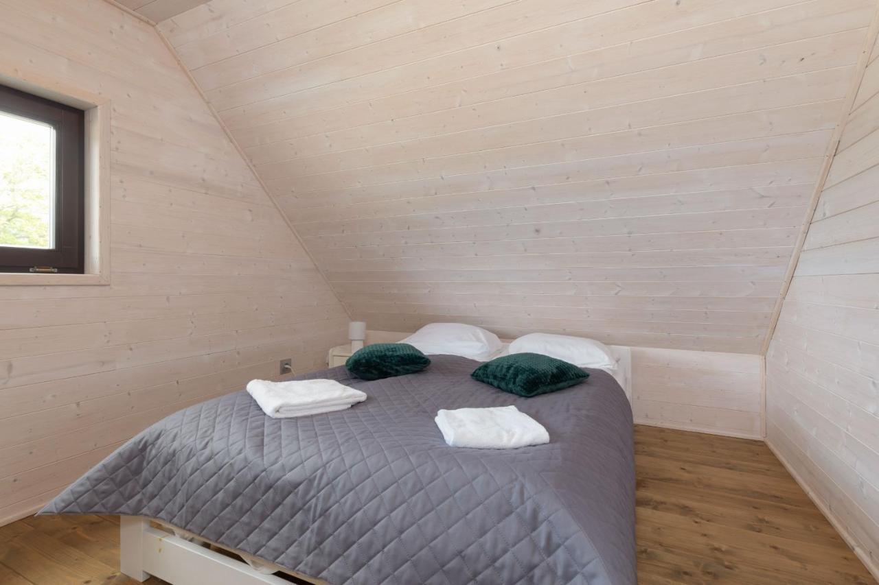 Strzezenice Domek Wakacyjny By Noclegi Renters Экстерьер фото